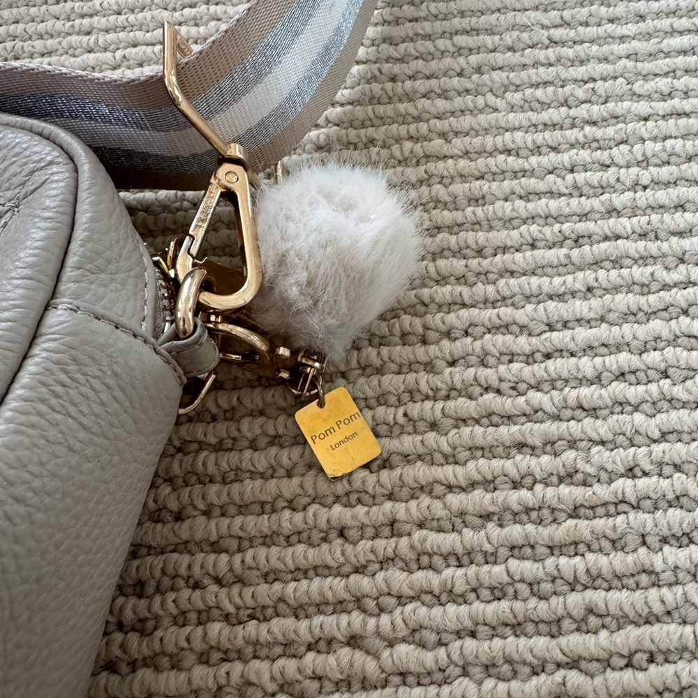 Pocketbook - Picture 2 of 6